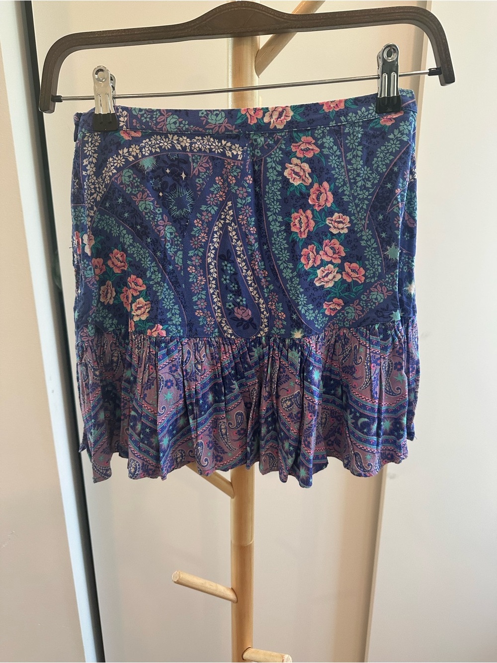 Spell & The Gypsy Collective Floral Paisley Mini Skirt Size S - Picture 4 of 4